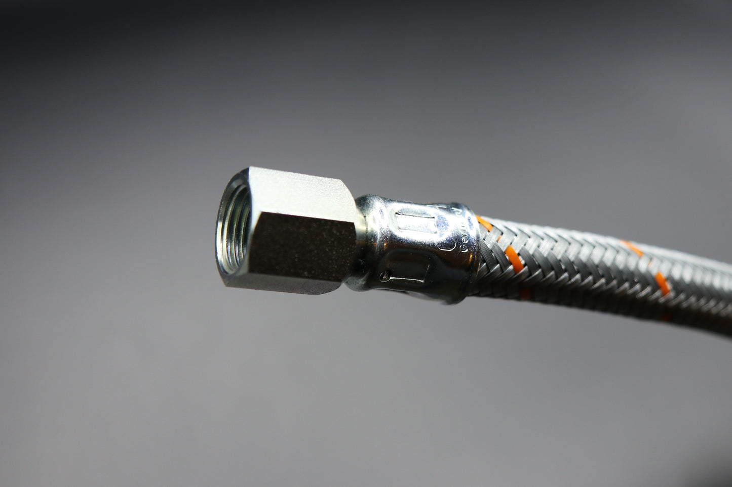 Steel flex fuel hose Porsche 928 - 92811036715