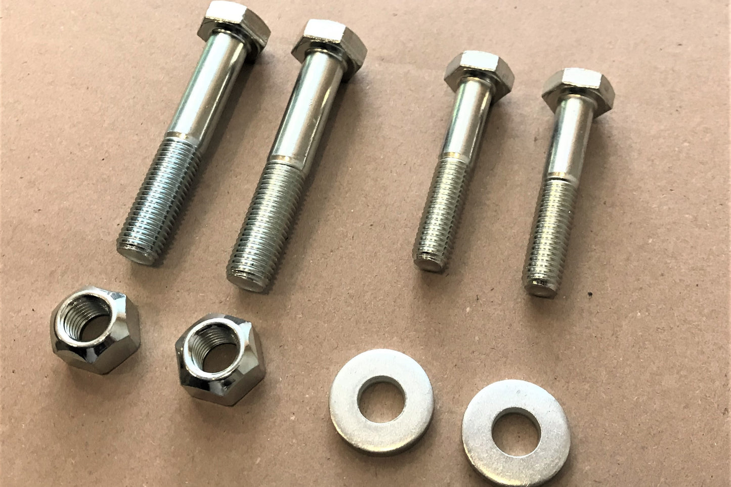 Screw set for engine mount Porsche 928